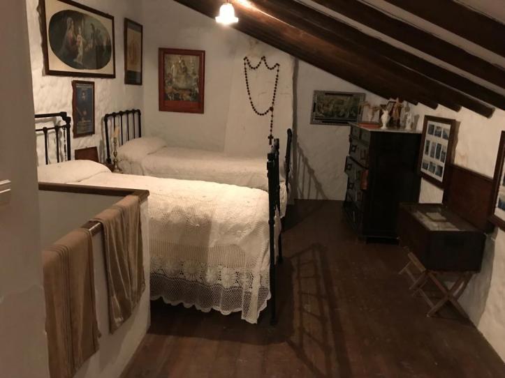 PHOTO-2019-04-16-17-03-39